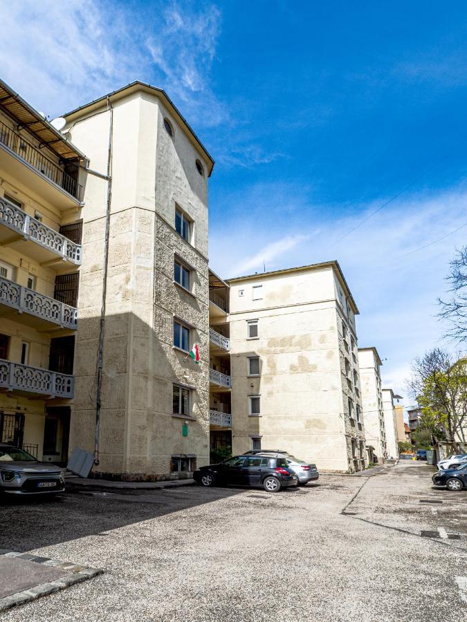 Colors Apartment Budapest Eksteriør billede